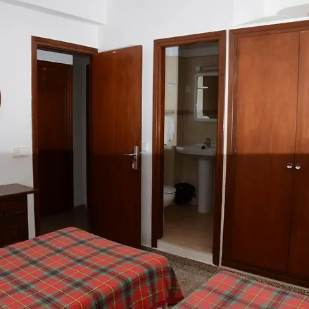 Hostal Alocs Playa DPlaya Des Figueral Zimmer foto